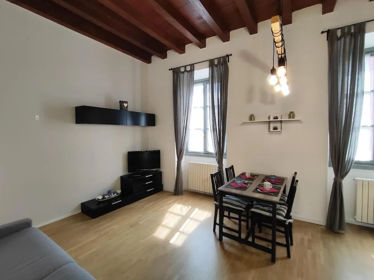 Como Appartamento In Centro Casa Mila 0*,  Italy