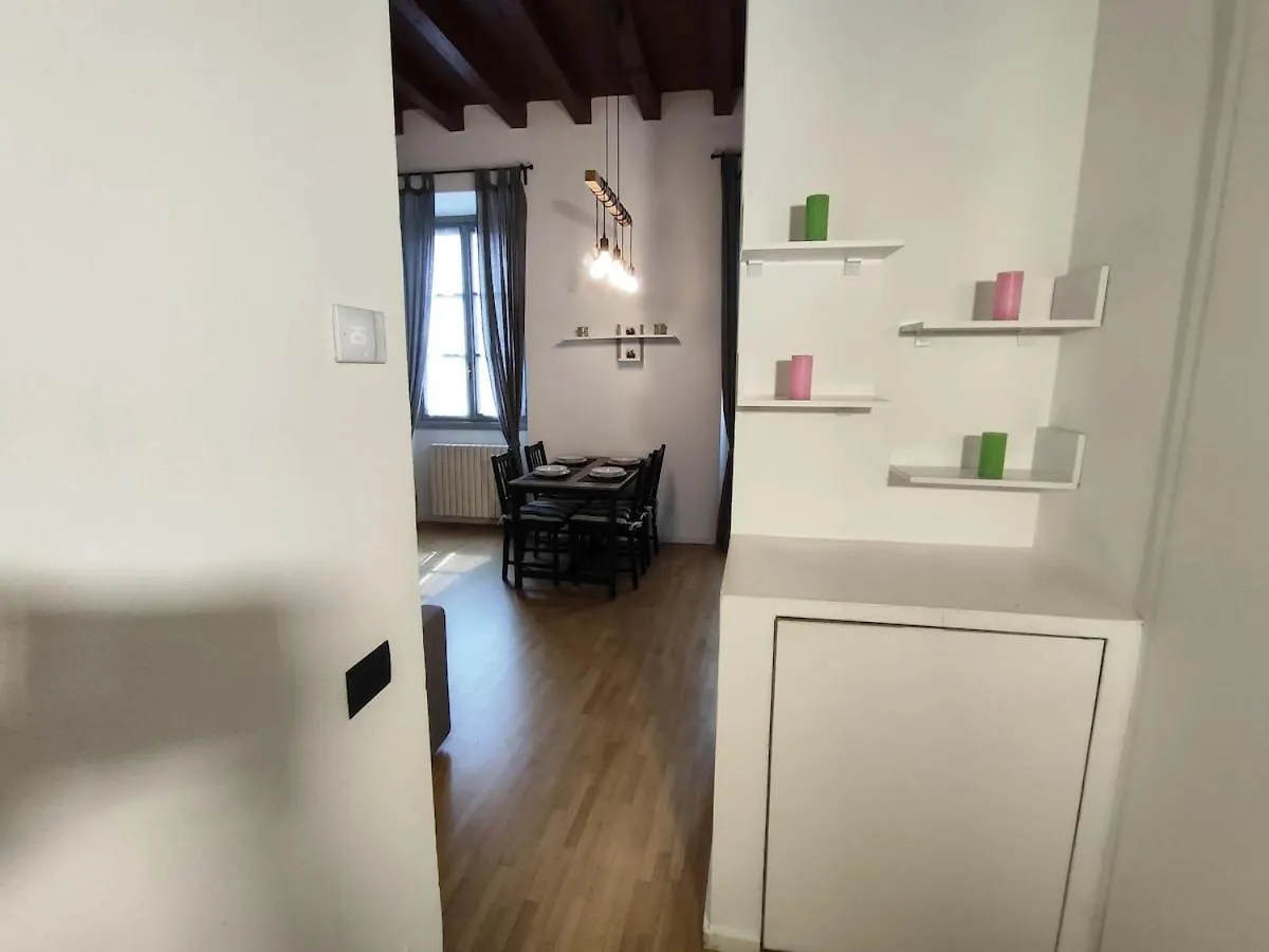Apartment Como Appartamento In Centro Casa Mila